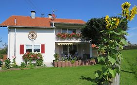 Gaestehaus Reisacher - Mehrbettzimmer